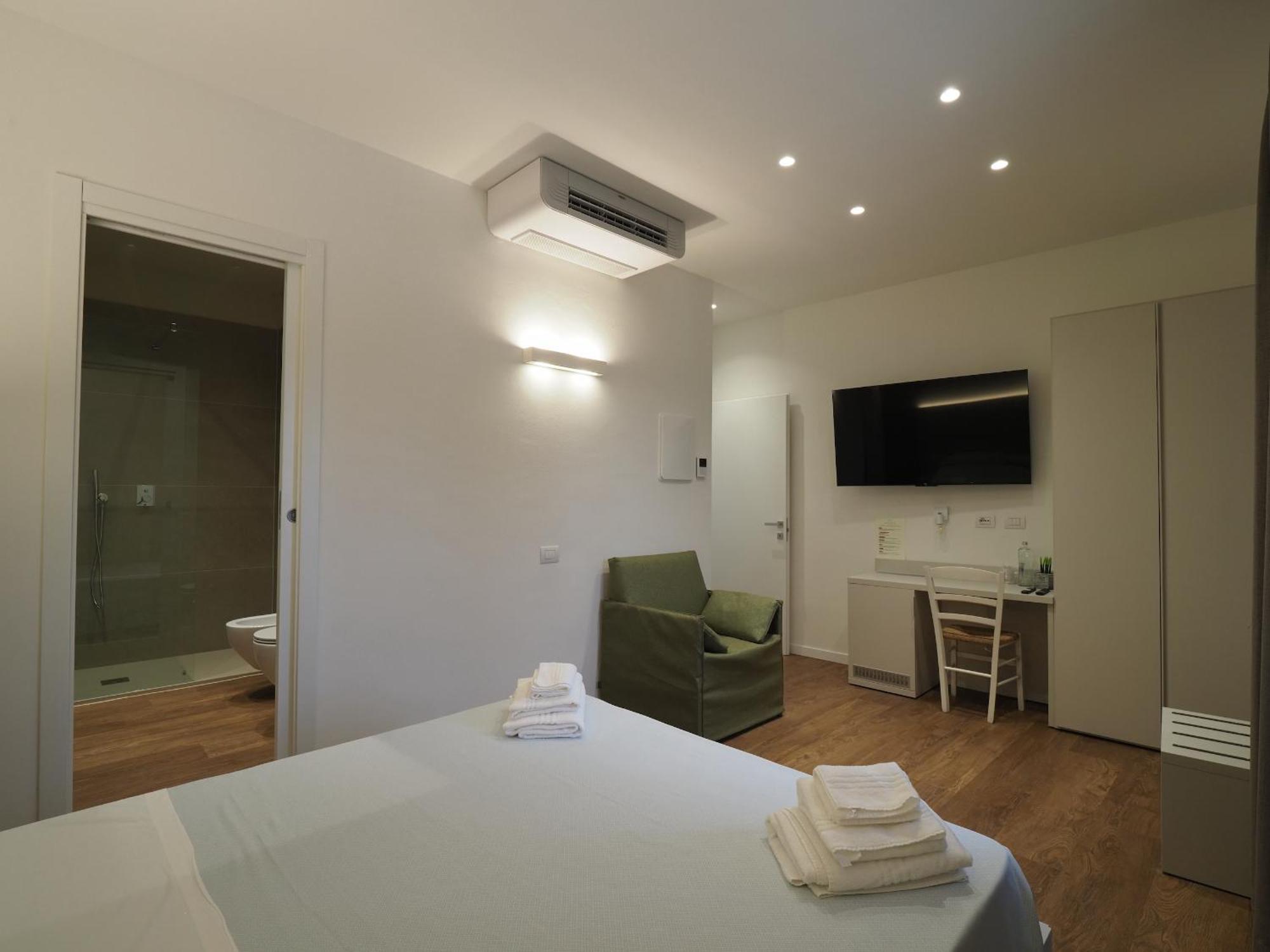 Bed and Breakfast Relais Dogana Moniga del Garda Habitación foto